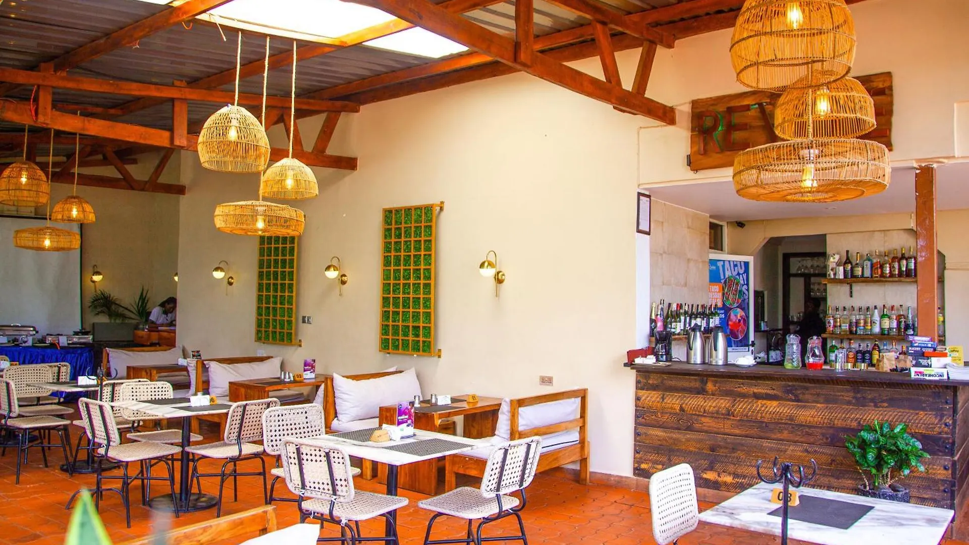 *** Hotel Explorers Hub Kampala Uganda